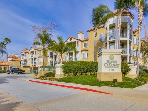 Foto principal - 2150 Camino De La Reina