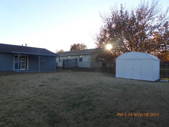 Foto del edificio - 4906 SE Trenton Rd