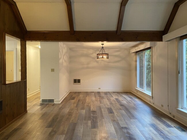 Foto del edificio - Quaint Hood River Cottage