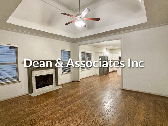 Building Photo - 2044 Springfield Dr