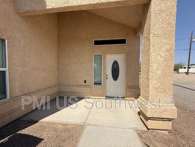 Building Photo - 2468 Pso Cisne