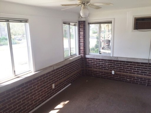 Building Photo - 310GRE