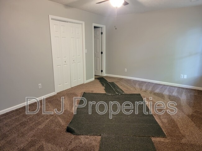Building Photo - 2149 McCleary Rd