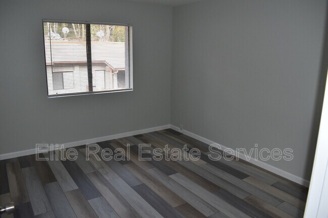 Foto del edificio - 6376 Rancho Mission Rd