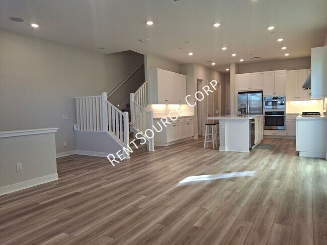 Building Photo - 27231 W Coyote Bush Ct