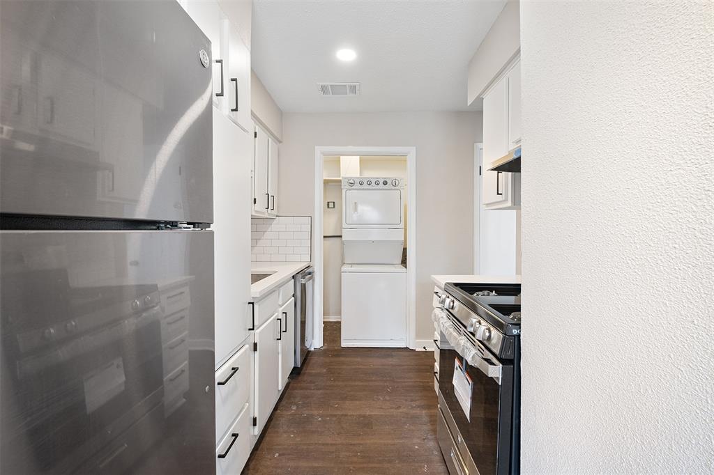 Primary Photo - 200 Concho St