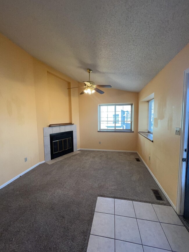 Photo - 886 London Green Way Townhome