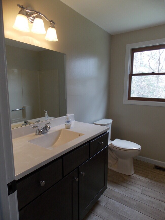 Foto del edificio - 115 Minechoag Heights