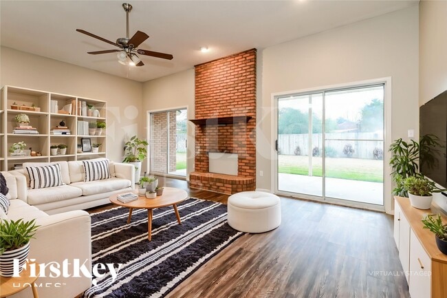 Foto del edificio - 13528 Osprey Point Dr