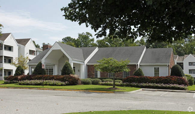 Building Photo - Mill Creek Apartments