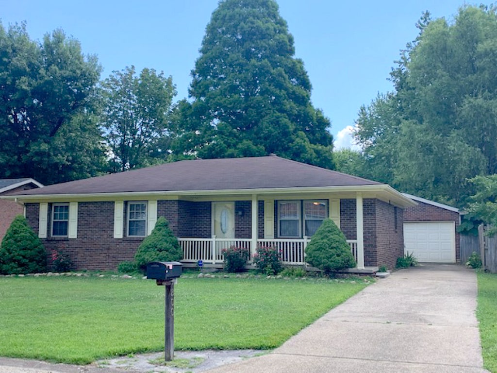 800 Greenfield Rd, Evansville, IN 47715 House Rental in Evansville, IN