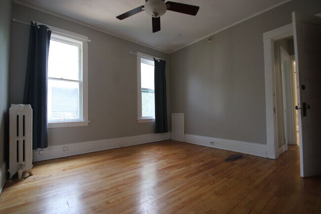 Building Photo - Welcome to your Dream Residence!