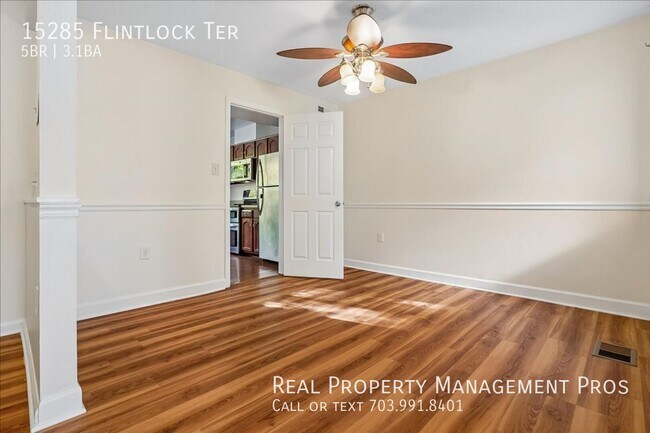 Foto del edificio - 15285 Flintlock Terrace