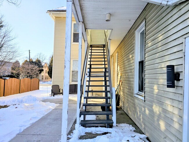 Foto del edificio - 221 Main St