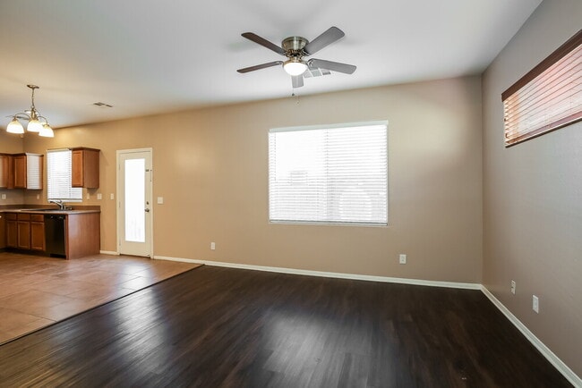 Building Photo - 8924 Trickling Springs Ct