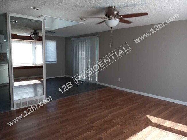 Foto del edificio - Nice 3-Bedroom 1-Bathroom Home