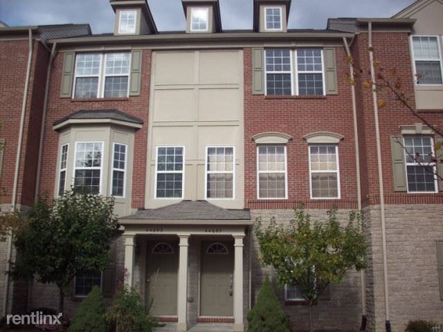 Primary Photo - 44697 Ellery Ln