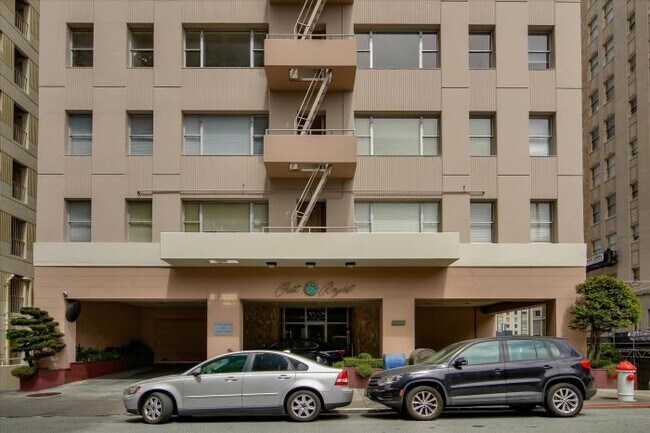 Building Photo - 2 bedroom in San Francisco CA 94109