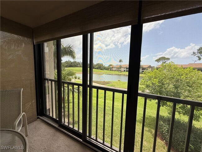 Foto del edificio - 5590 Trailwinds Dr