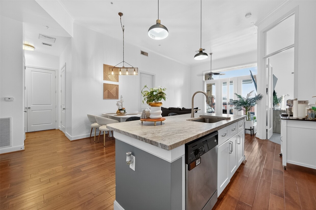 Foto principal - 300 St Joseph Pkwy