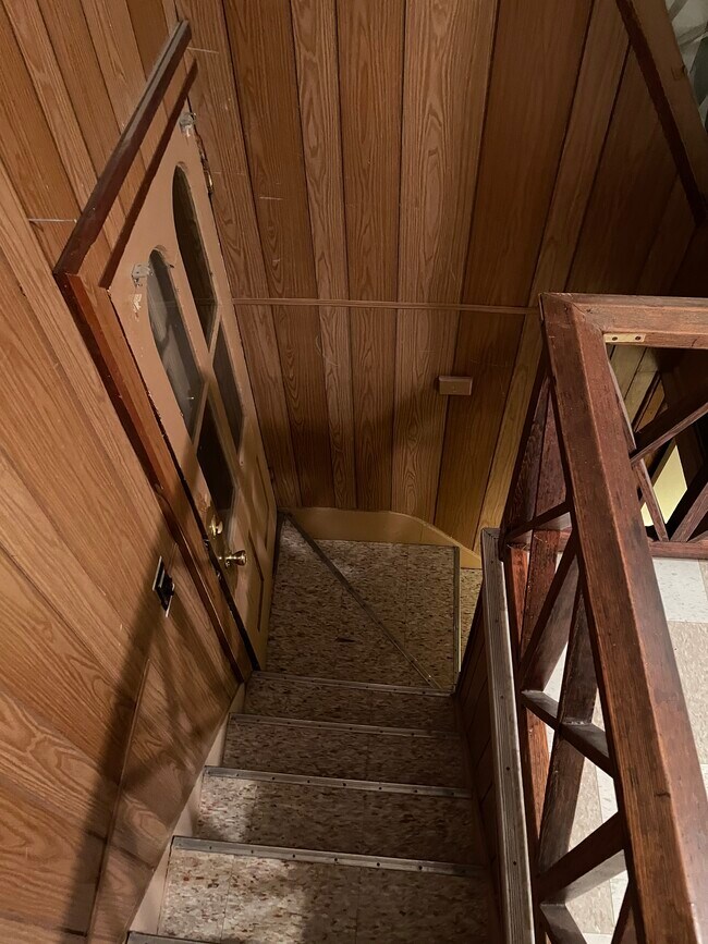 Foto del edificio - 702 W 6th Ave