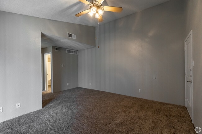 Building Photo - ReNew Midland