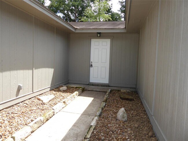 Building Photo - 23334 Goodfellow Dr