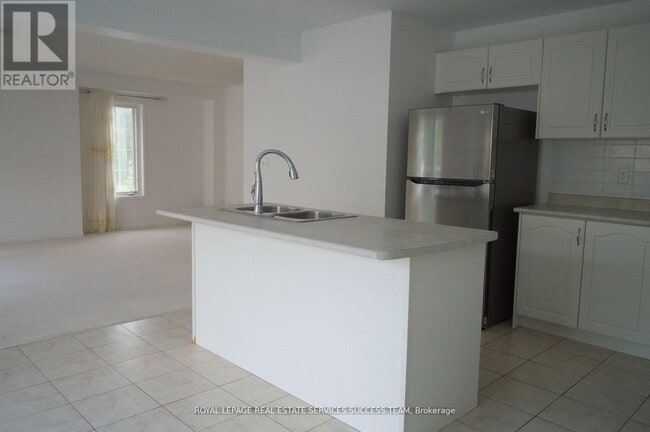 Building Photo - 1129 Beneford Rd