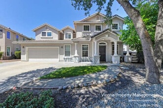 Building Photo - 5509 Sagehen Ct