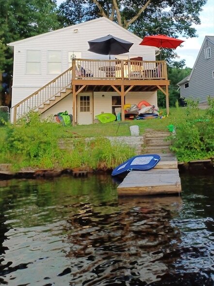 Foto del edificio - 12 Oak Ln