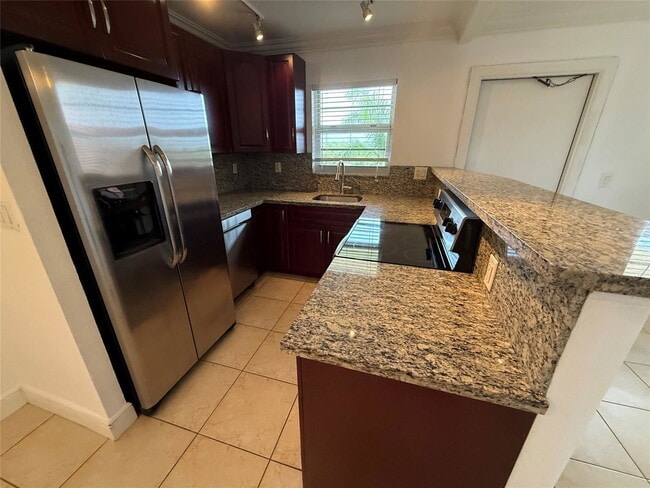 Photo - 2400 NE 10th St Apartment