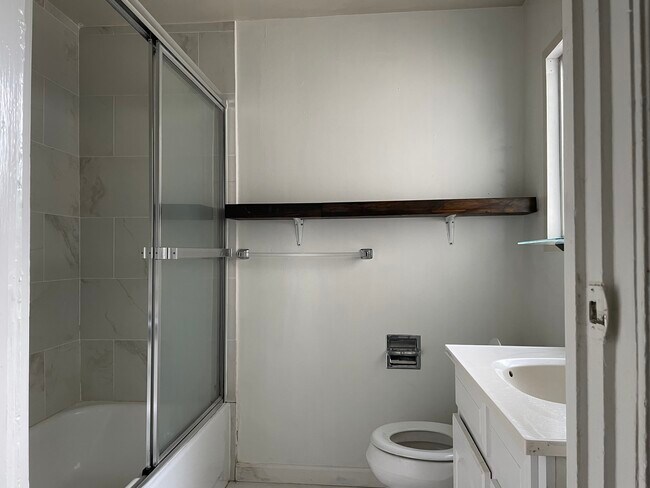 Foto del edificio - 92 Henry St