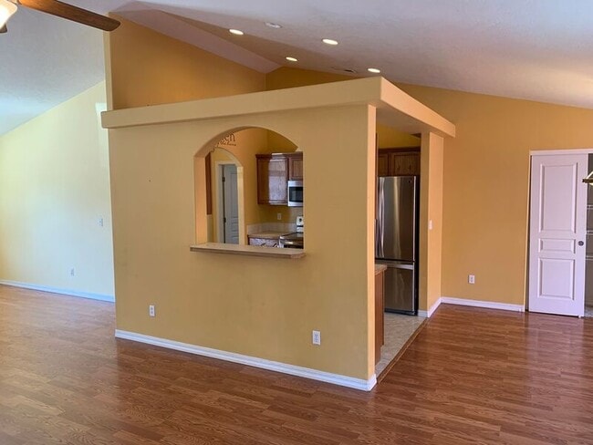 Building Photo - 5708 Ochoco Lane