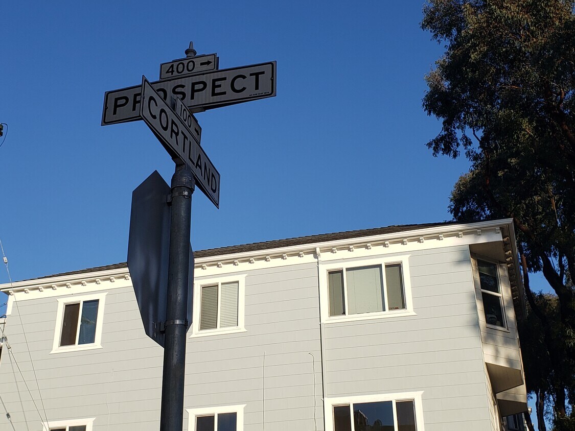 Foto principal - 101 Cortland Ave