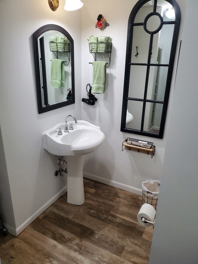 Foto del edificio - 347 Water St