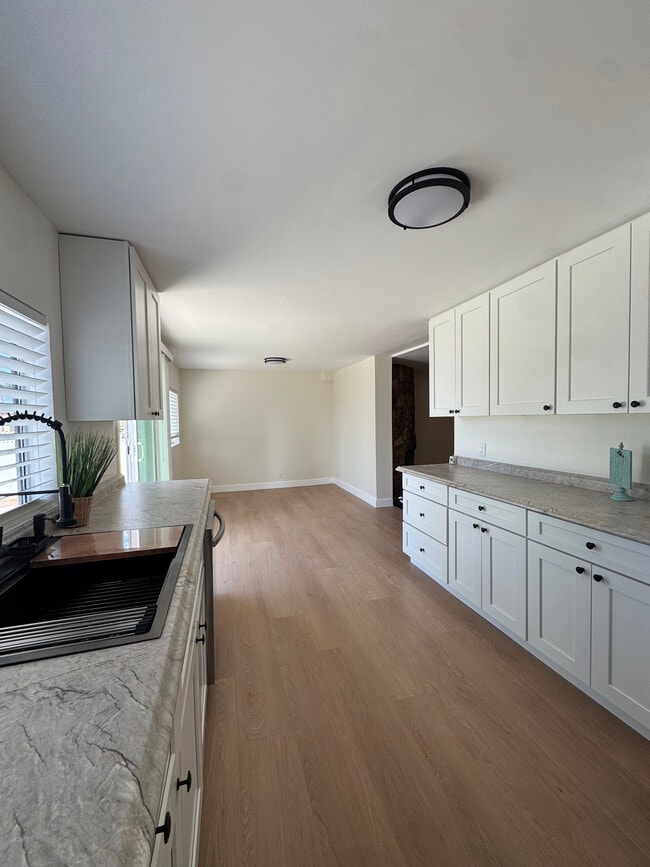 Foto del edificio - 1734 Prospect Ave