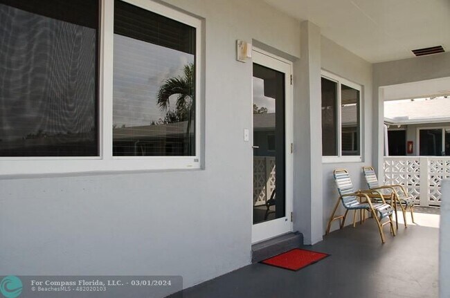 Foto del edificio - 600 Layne Blvd