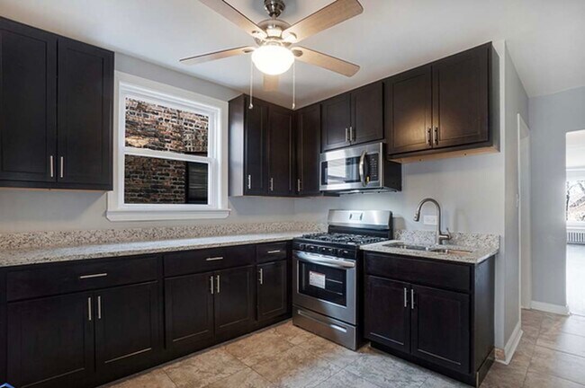 Foto del edificio - 8549 S Aberdeen St