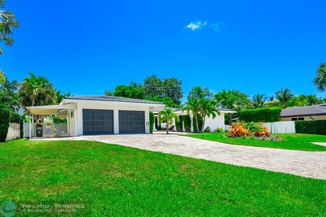 Foto del edificio - 600 Middle River Dr