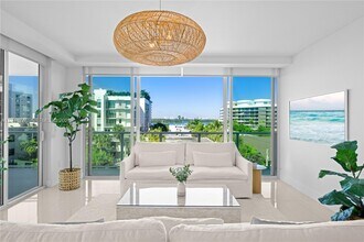 Building Photo - 1150 102nd St