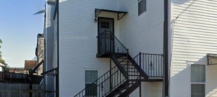 Building Photo - 910 N Rocheblave St
