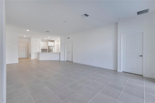 Building Photo - 3257 Addison Blvd