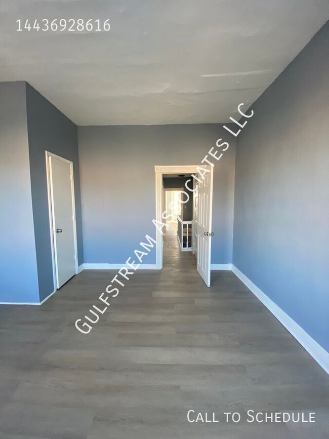 Foto del edificio - 1755 Cliftview Ave