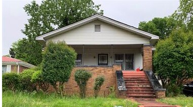 Primary Photo - 921 Valley Rd Pl