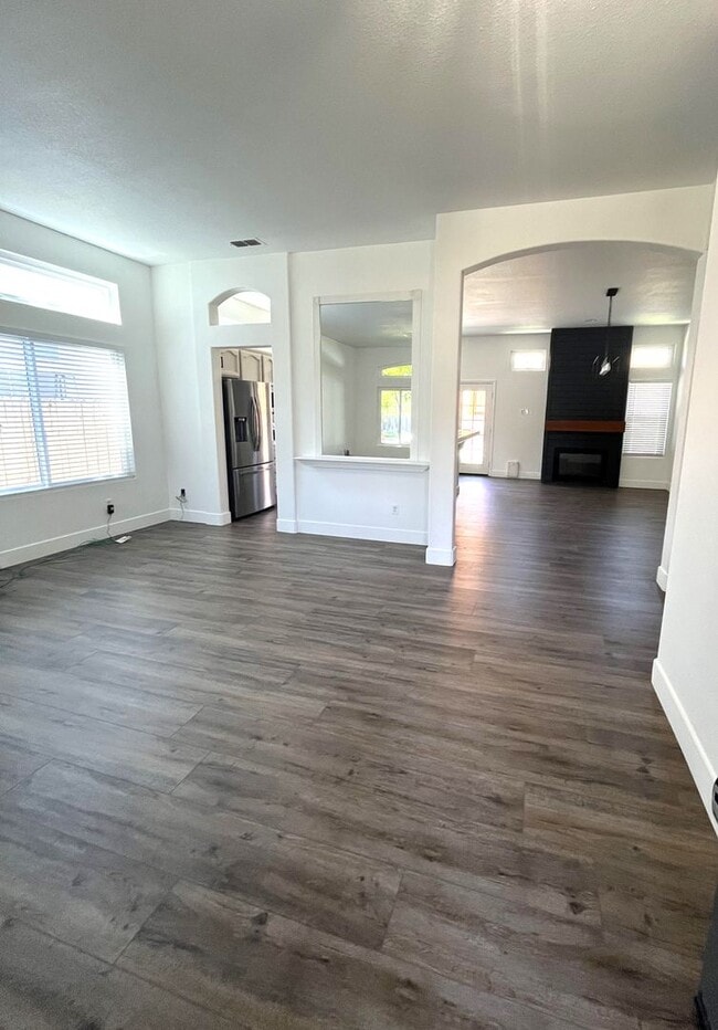 Foto del edificio - 5138 Windham Way