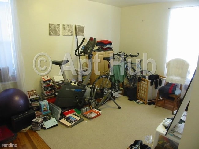 Building Photo - 2 br, 1 bath  - 262 Harvard St