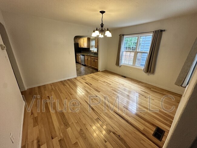 Foto del edificio - 523 6th Ave