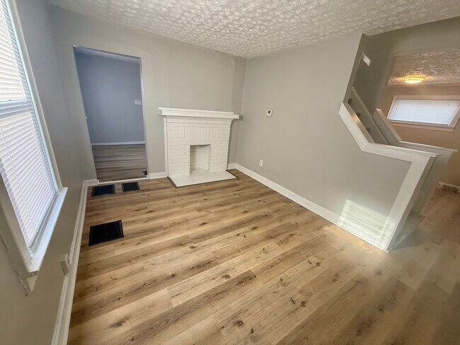 Foto del edificio - 745 S Wayne Ave