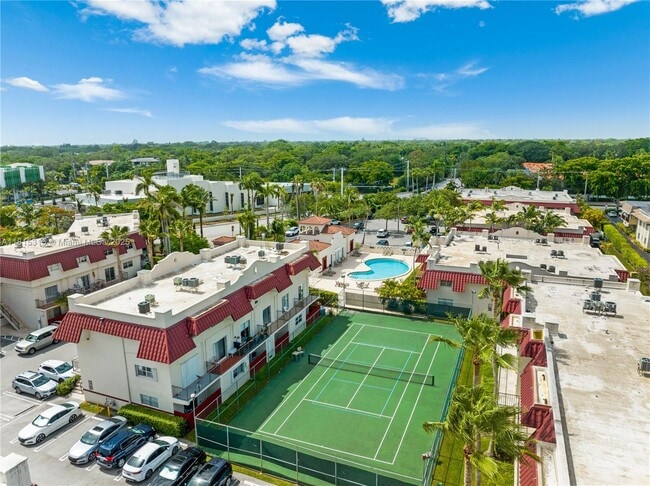 Foto del edificio - 8650 SW 67th Ave