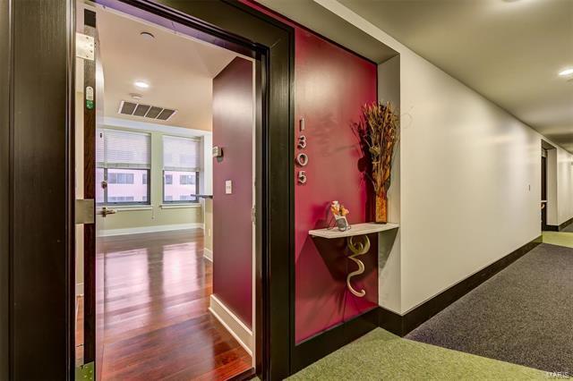 Foto del edificio - 314 N Broadway